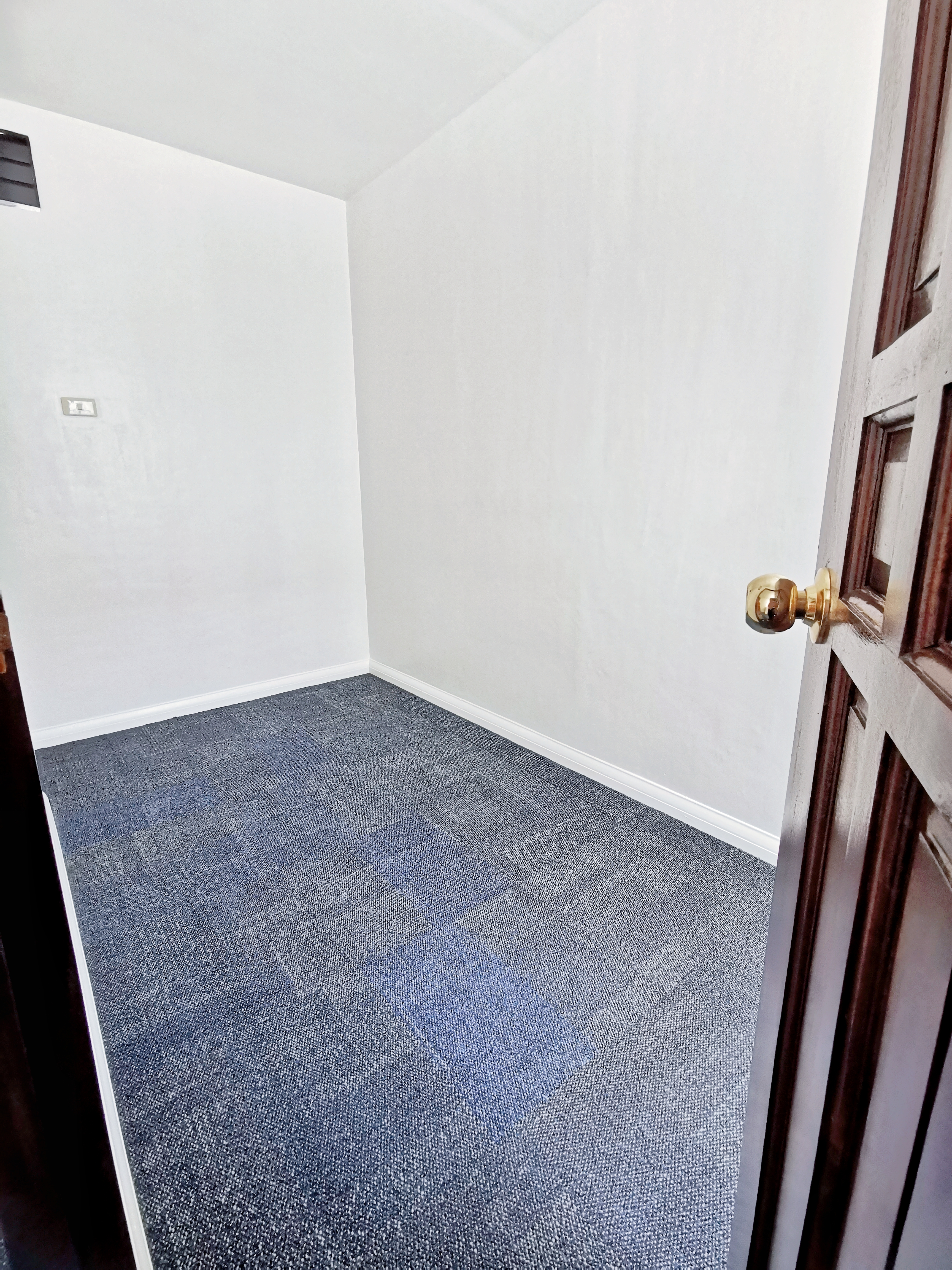 NEWLY RENOVATED 2BR TOWNHOUSE INSIDE RICHWOOD HOMES FOR RENT