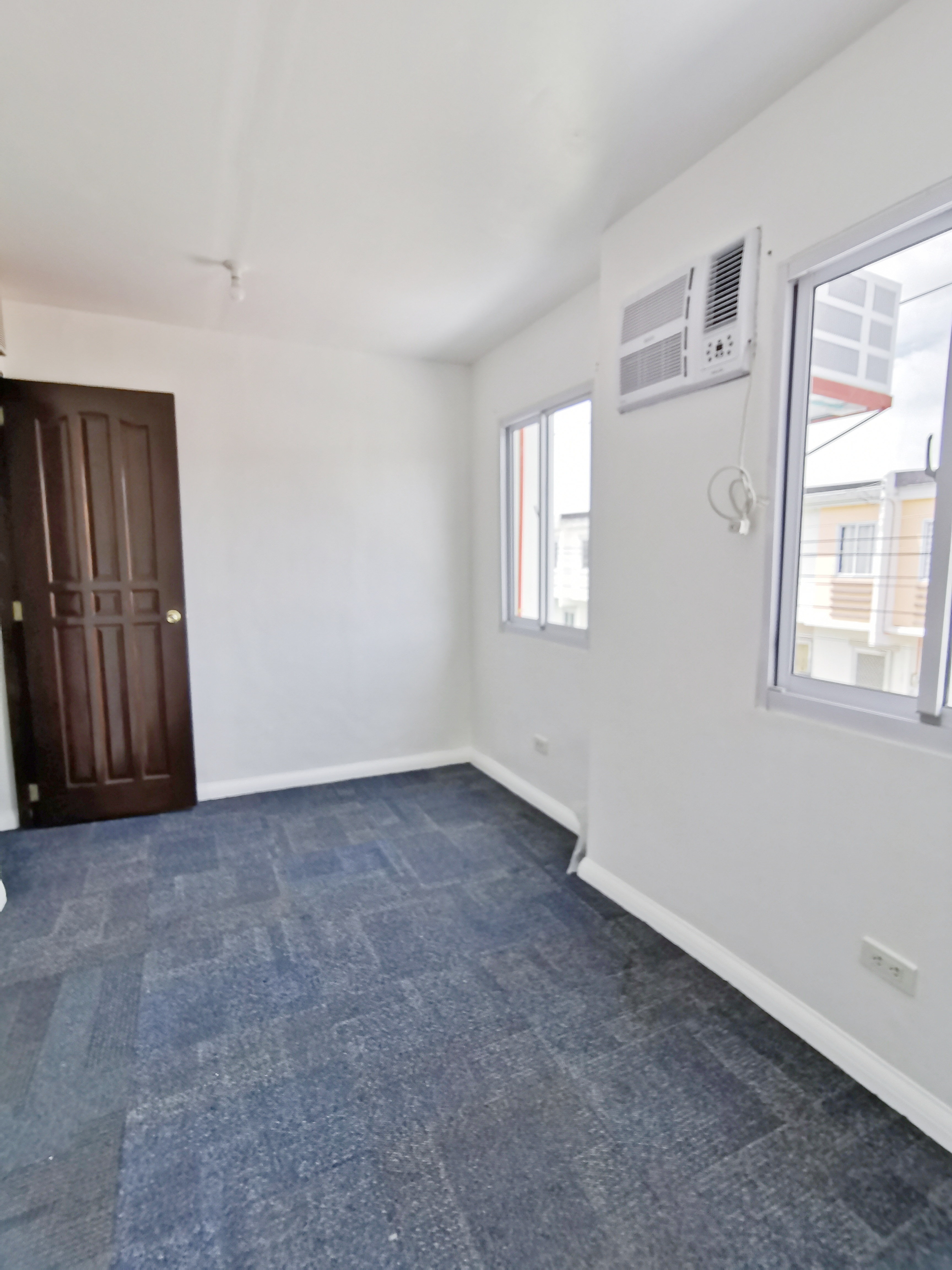 NEWLY RENOVATED 2BR TOWNHOUSE INSIDE RICHWOOD HOMES FOR RENT