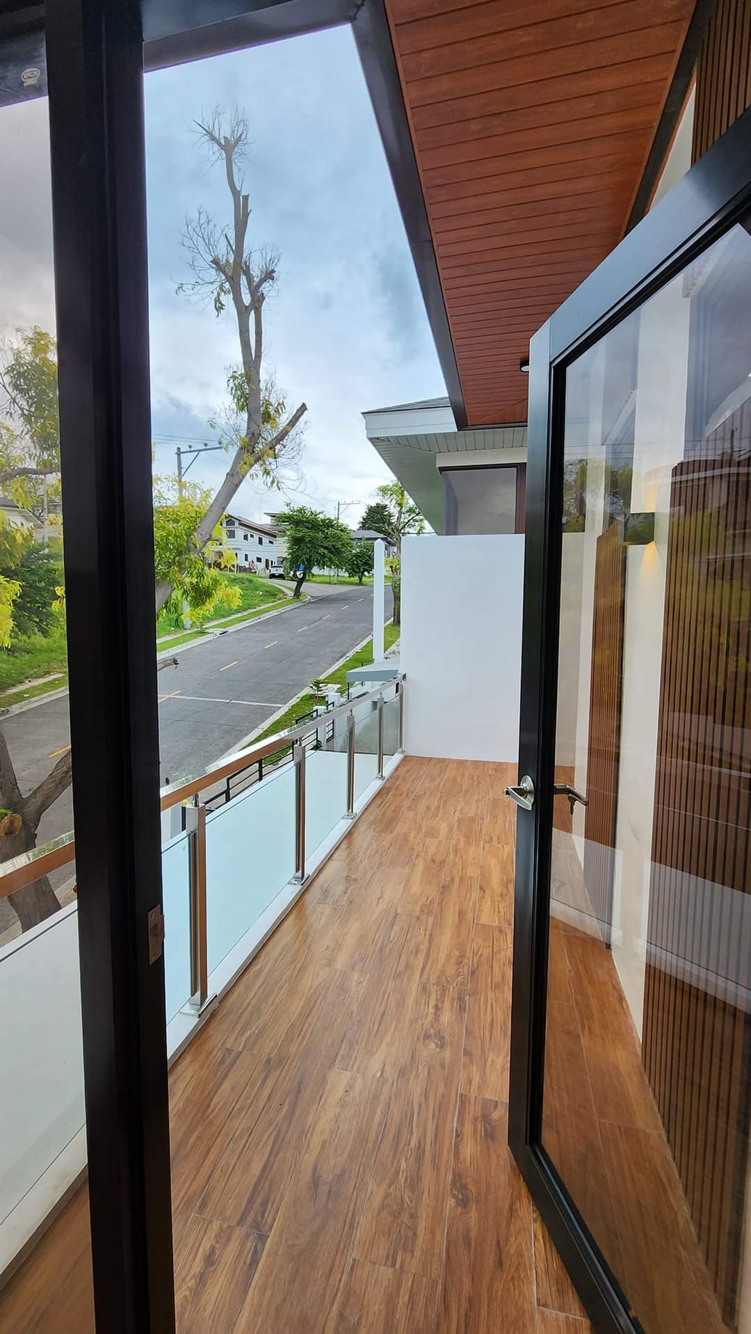 OVERLOOKING SMART HOUSE INSIDE KISHANTA HILLS FOR SALE