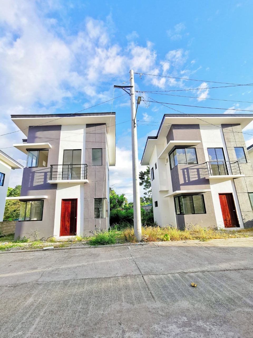 ELIZABETH HOMES