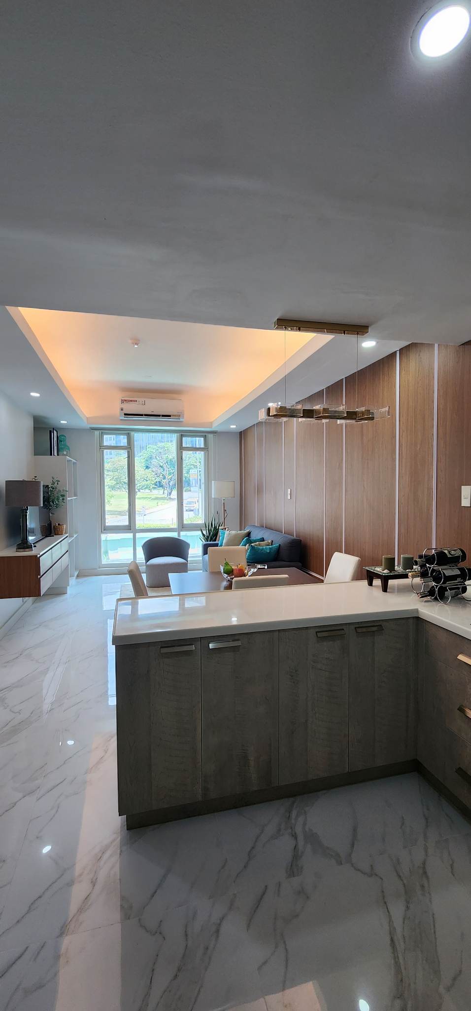 2BR FULLY FURNISHED IN PARK POINT FOR SALE