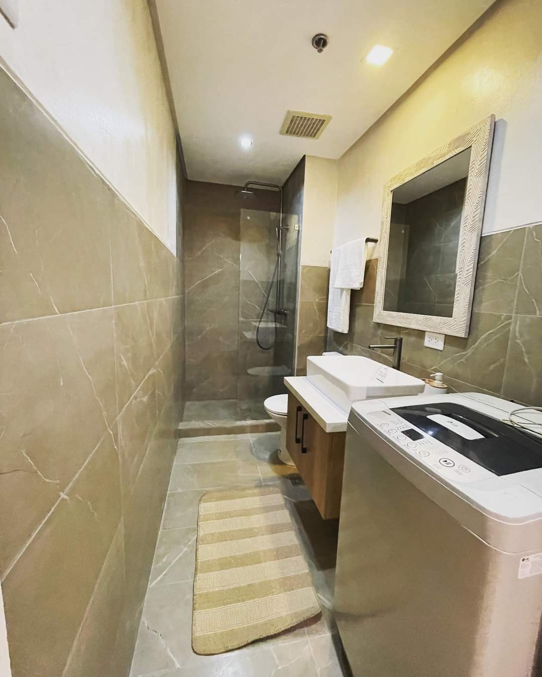 NEWLY INTERIOR 1BR WITH BALCONY IN AMISA