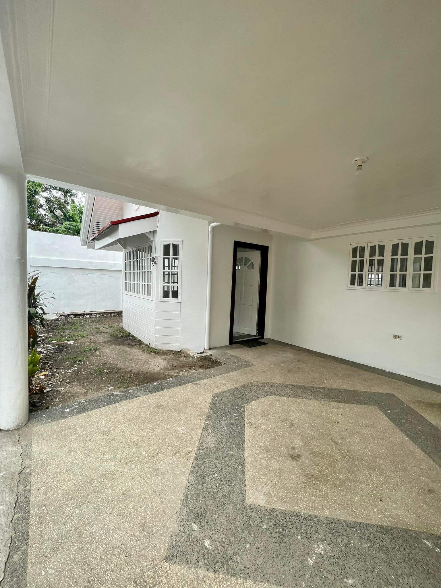 FOR SALE BUNGALOW HOUSE AND LOT IN STA THERESA VILLAGE