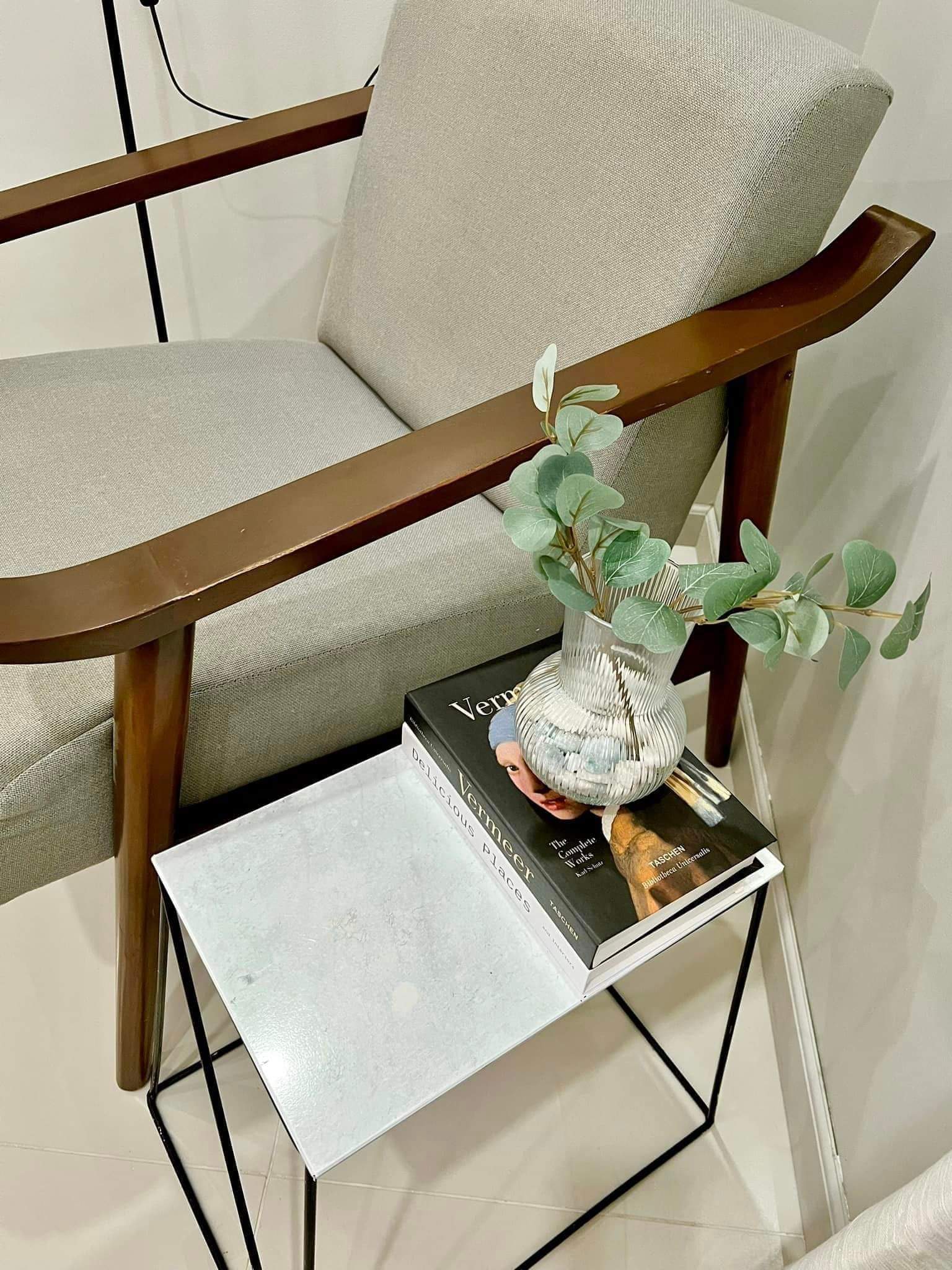 FOR RENT AND SALE FULLY FURNISHED CONDO IN TAFT EADT GATE