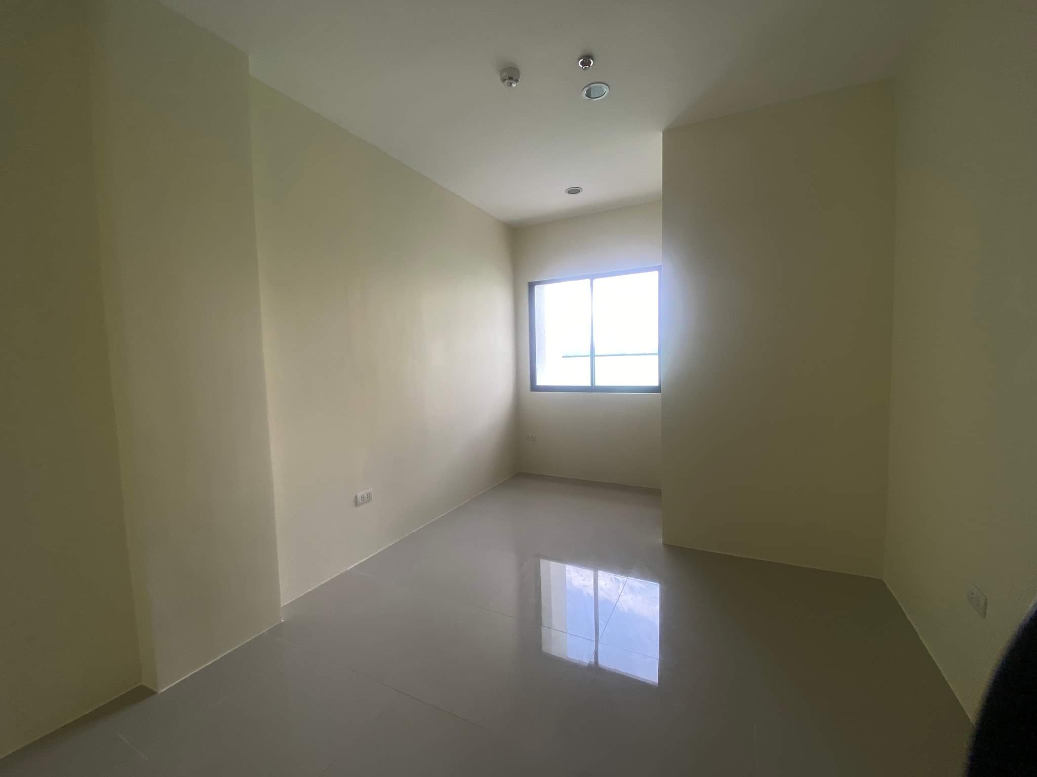 NEWLY CONSTRUCTED COMMERCIAL SPACE