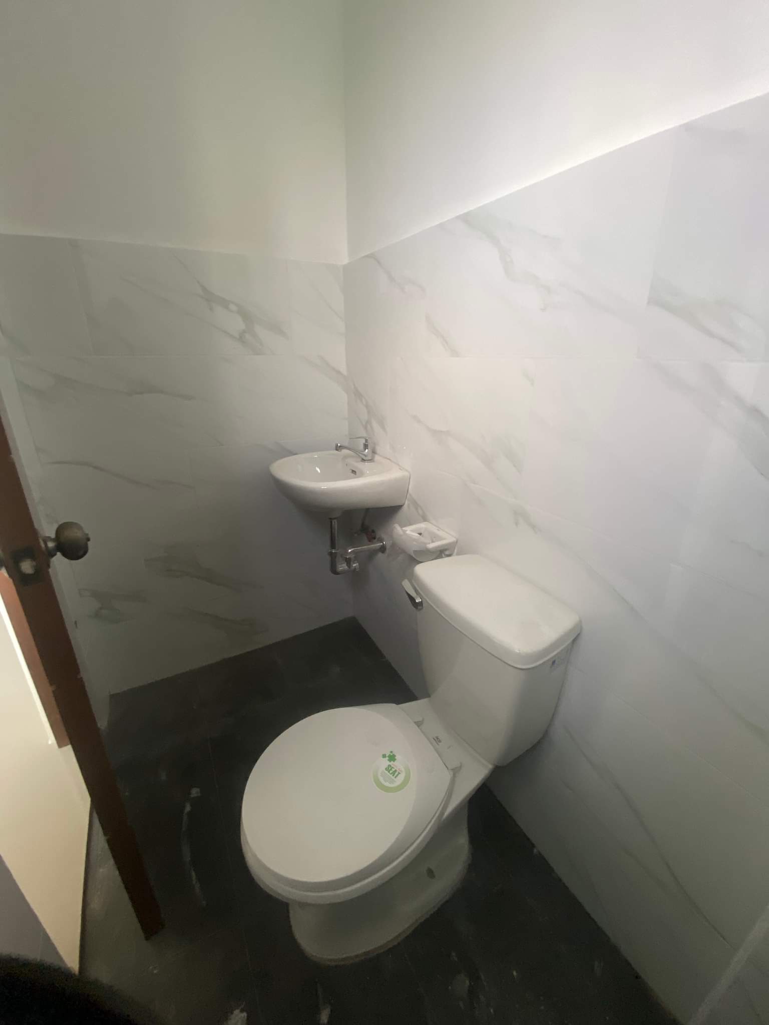 NEWLY CONSTRUCTED COMMERCIAL SPACE