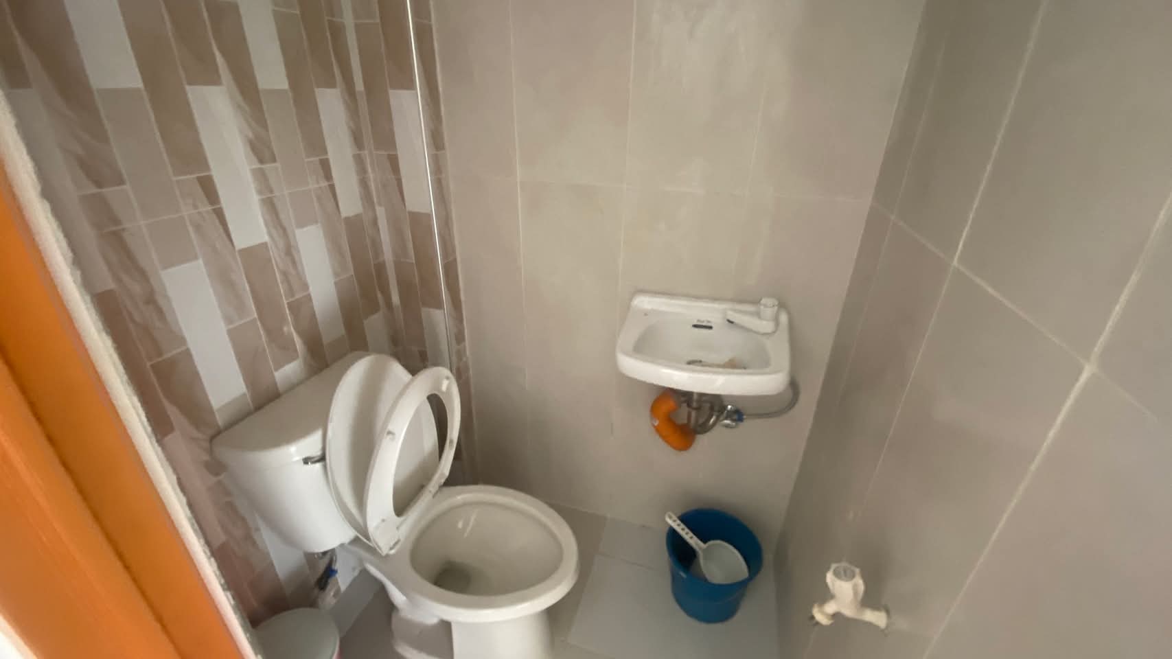 COMMERCIAL SPACE FOR RENT IN MAGUIKAY MANDAUE