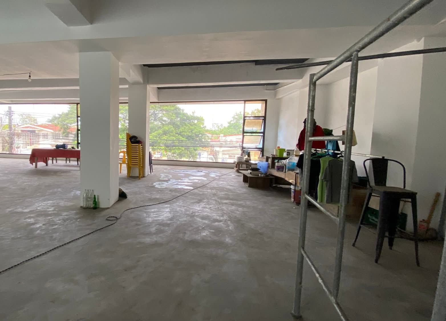 BRAND NEW COMMERCIAL BUILDING FOR RENT IN MAGUIKAY