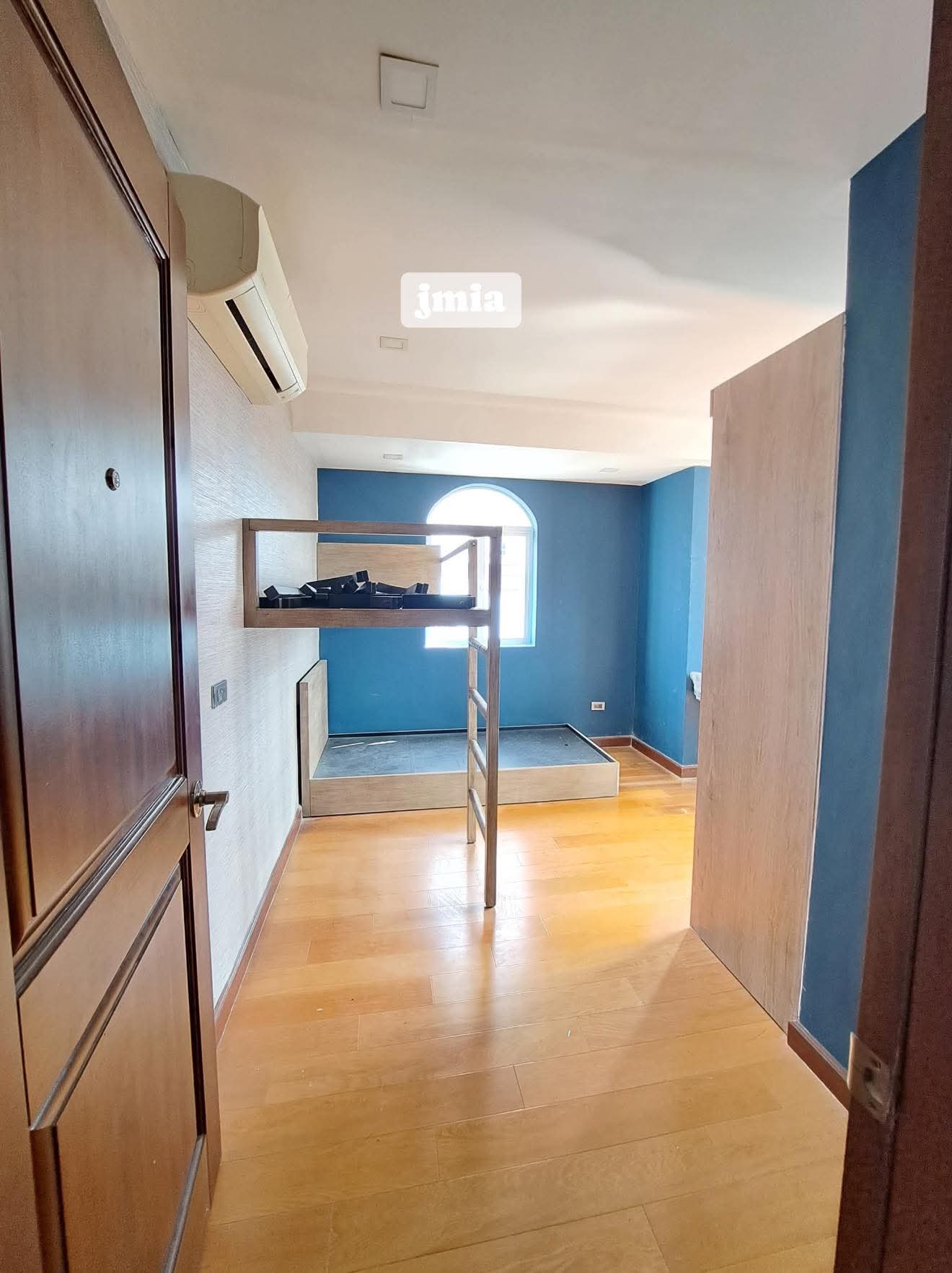 THREE STOREY FURNISHED HOUSE FOR RENT IN GUADALUPE CEBU