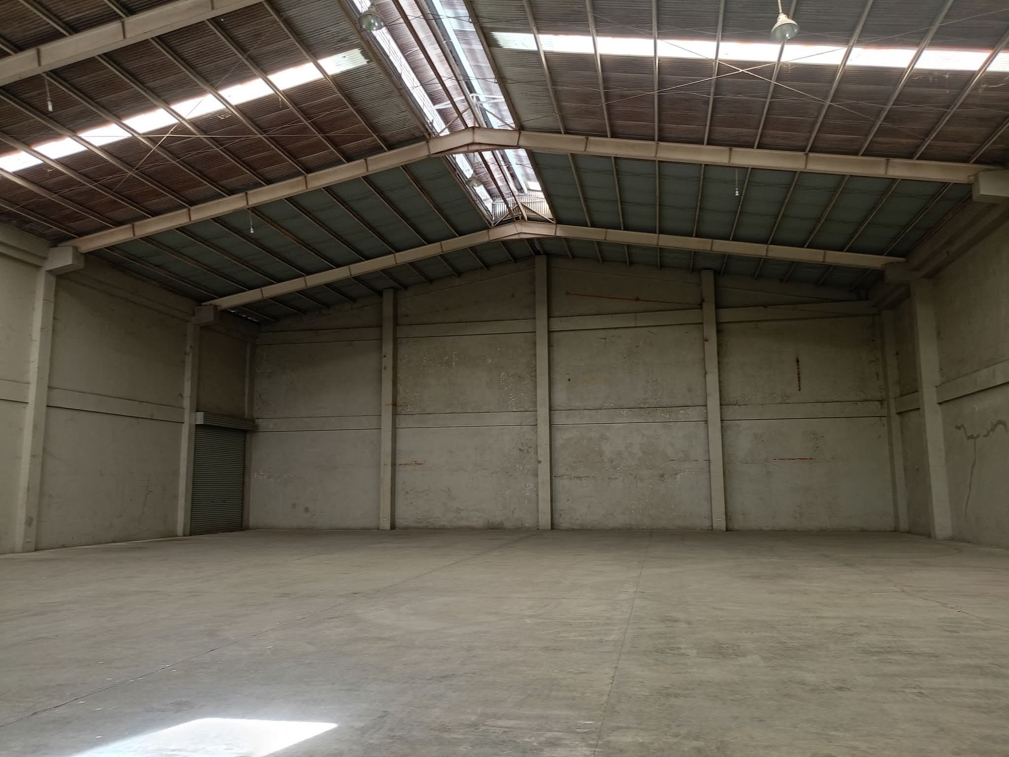 FOR RENT WAREHOUSE IN MANDAUE