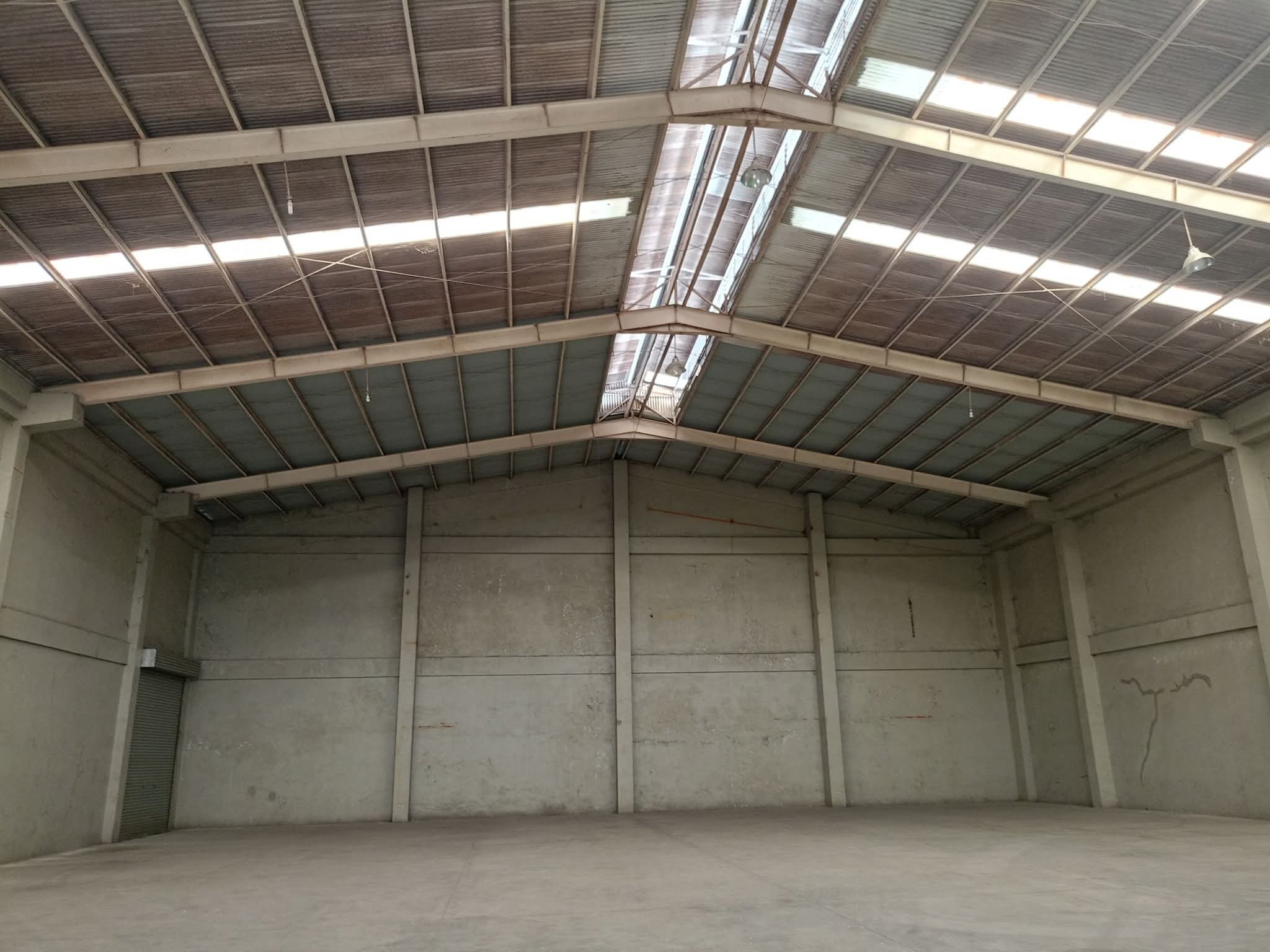 FOR RENT WAREHOUSE IN MANDAUE