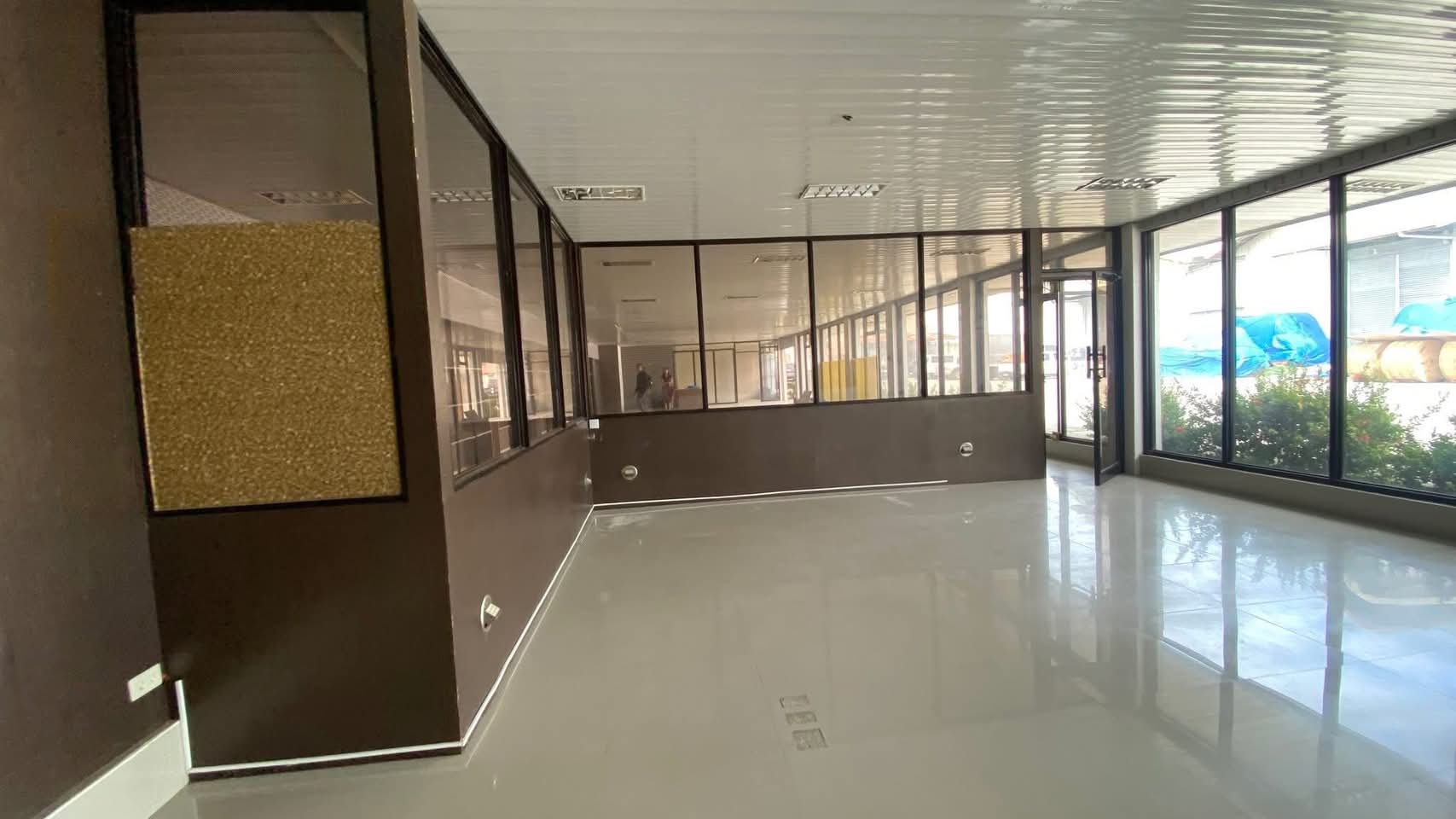 Spacious COMMERCIAL SPACE FOR RENT in Tayud, Liloan, Cebu!