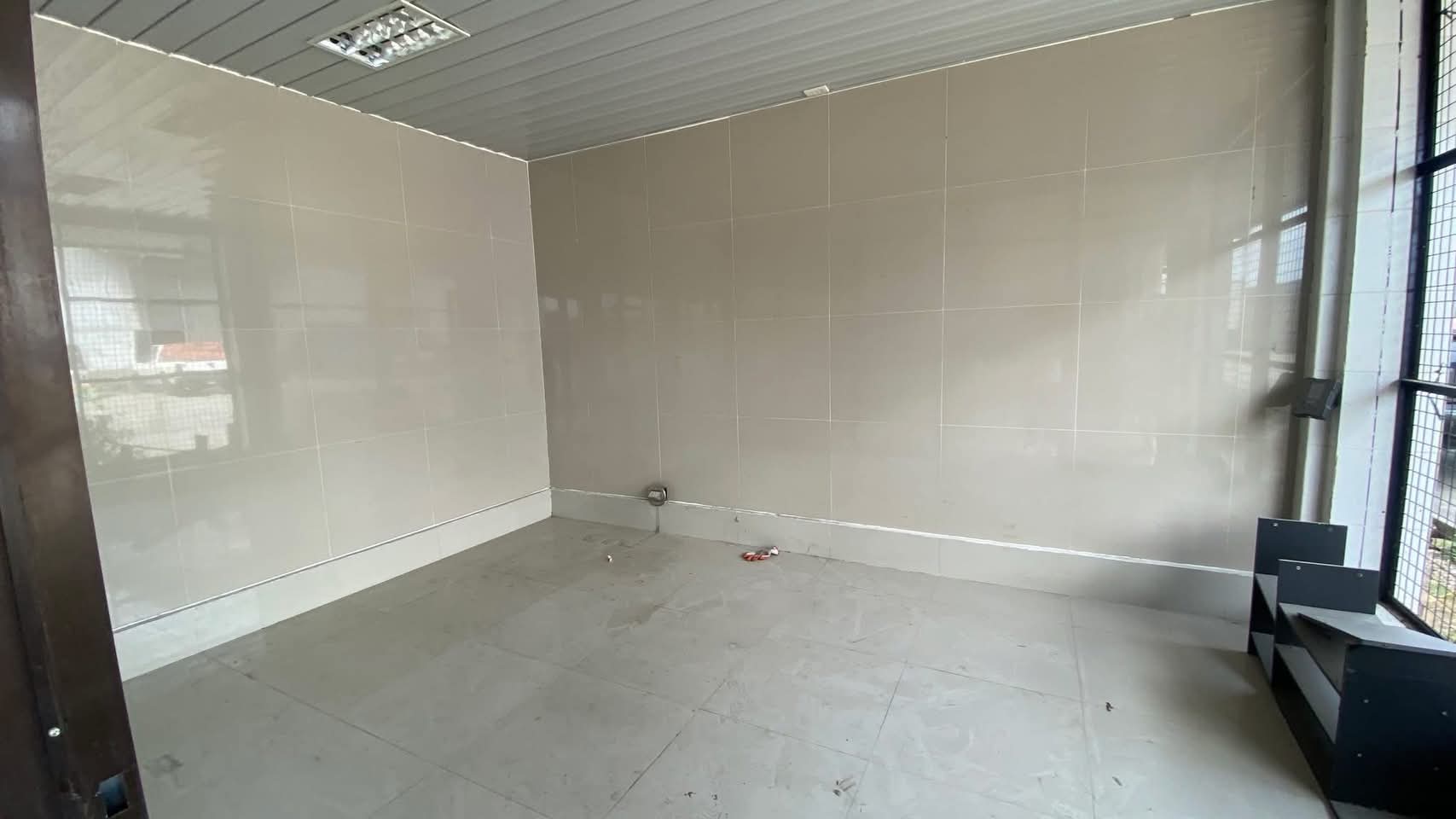 Spacious COMMERCIAL SPACE FOR RENT in Tayud, Liloan, Cebu!