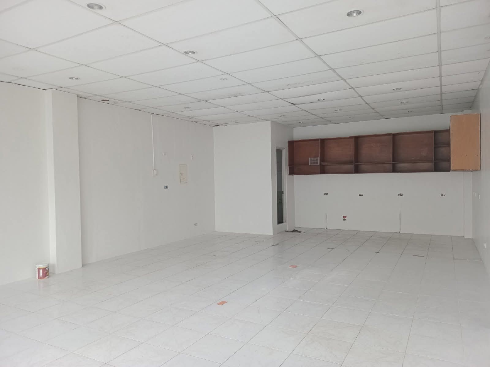 COMMERCIAL SPACE FOR RENT IN SUBANGDAKU MANDAUE