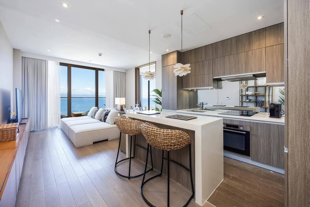 FOR SALE 1BR CONDO AT THE SHERATON RESIDENCES