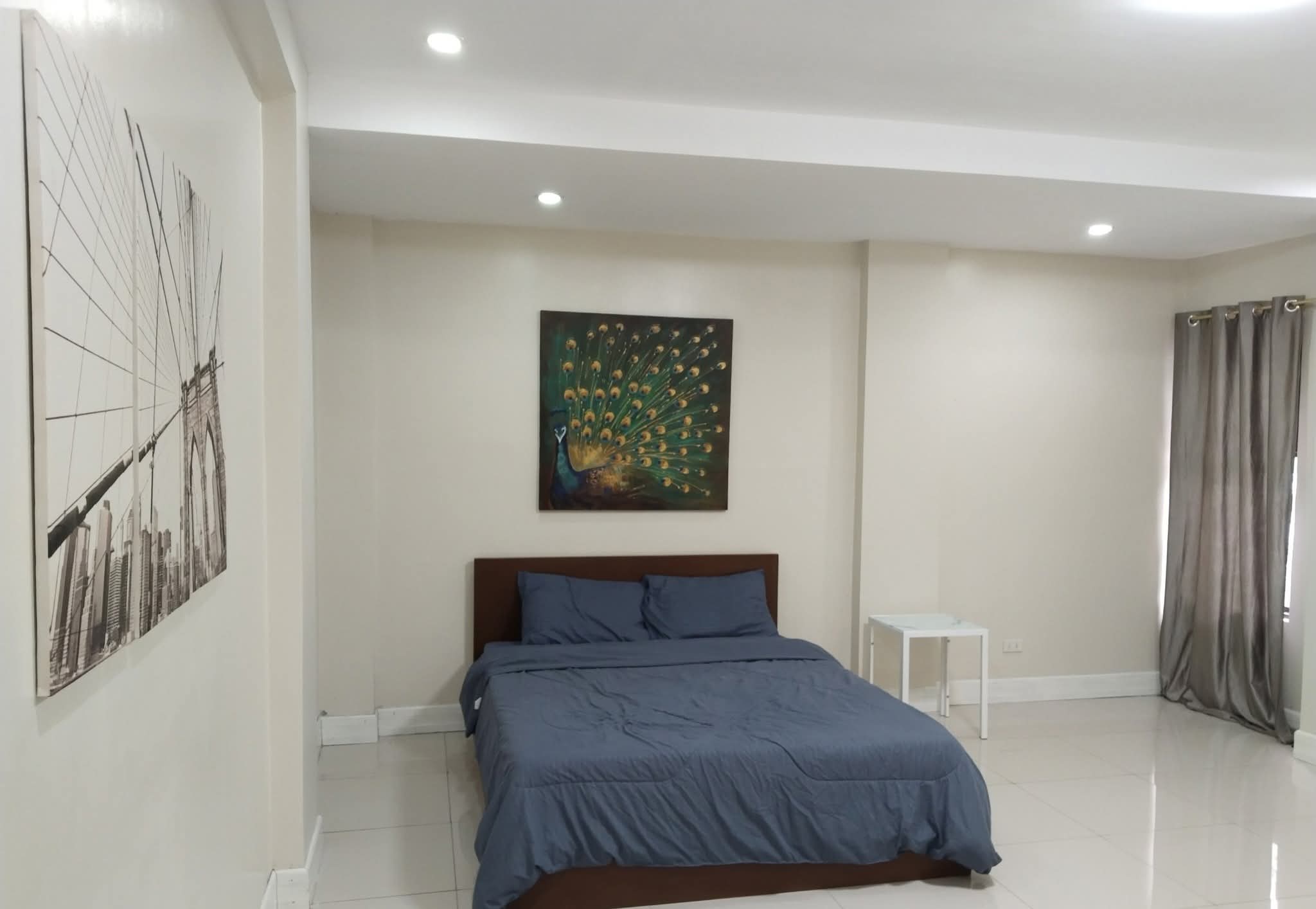 FOR RENT MANSION IN MARIA LUISA ESTATE