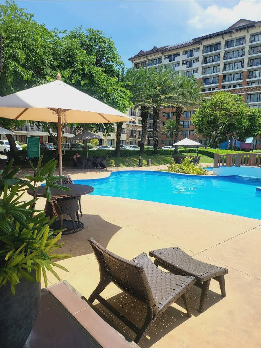 GROUND FLOOR 2 BEDROOM CONDO UNIT WITH BACKYARD FOR RENT