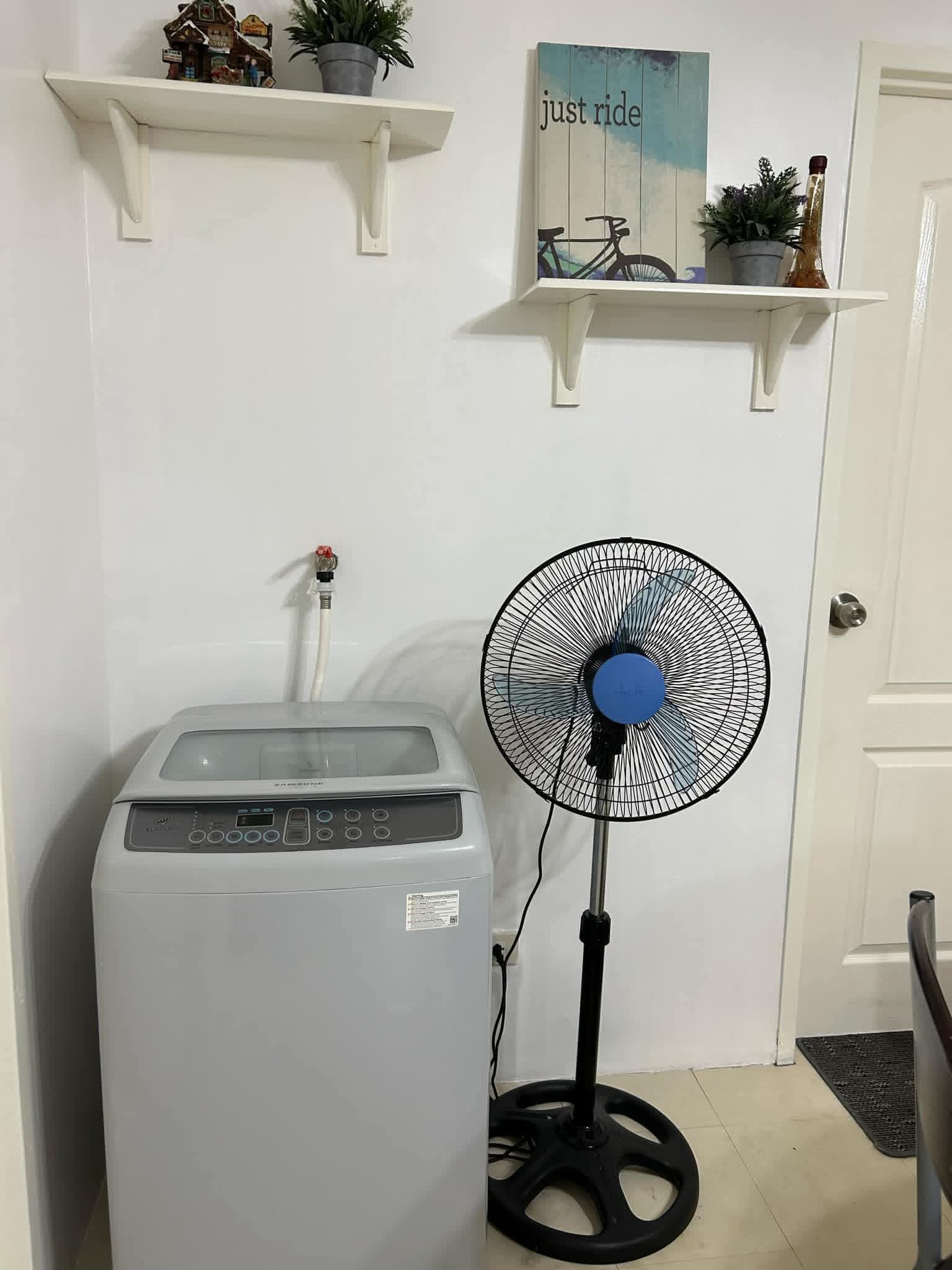 GROUND FLOOR 2 BEDROOM CONDO UNIT WITH BACKYARD FOR RENT