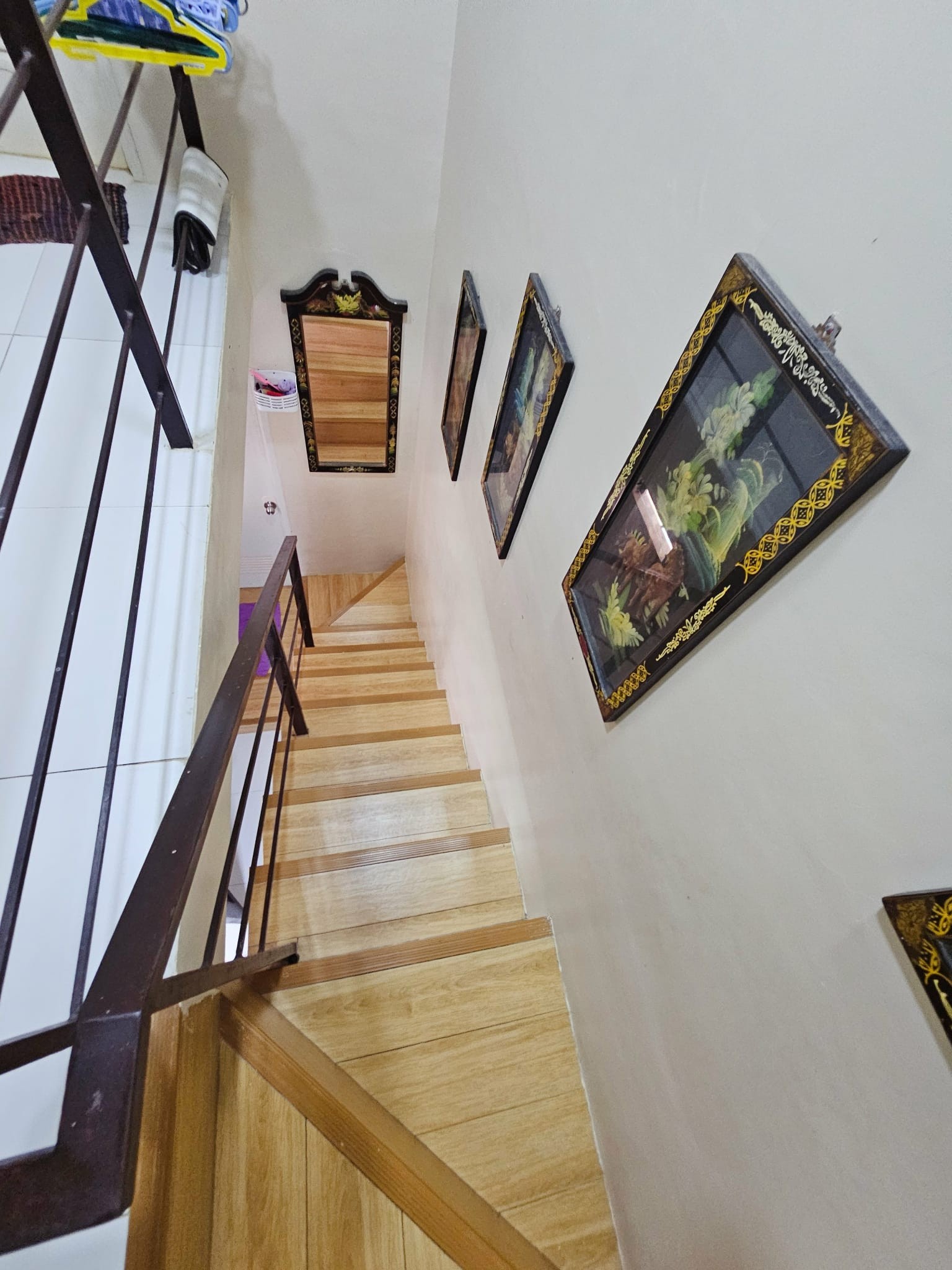 HOUSE & LOT FOR RENT