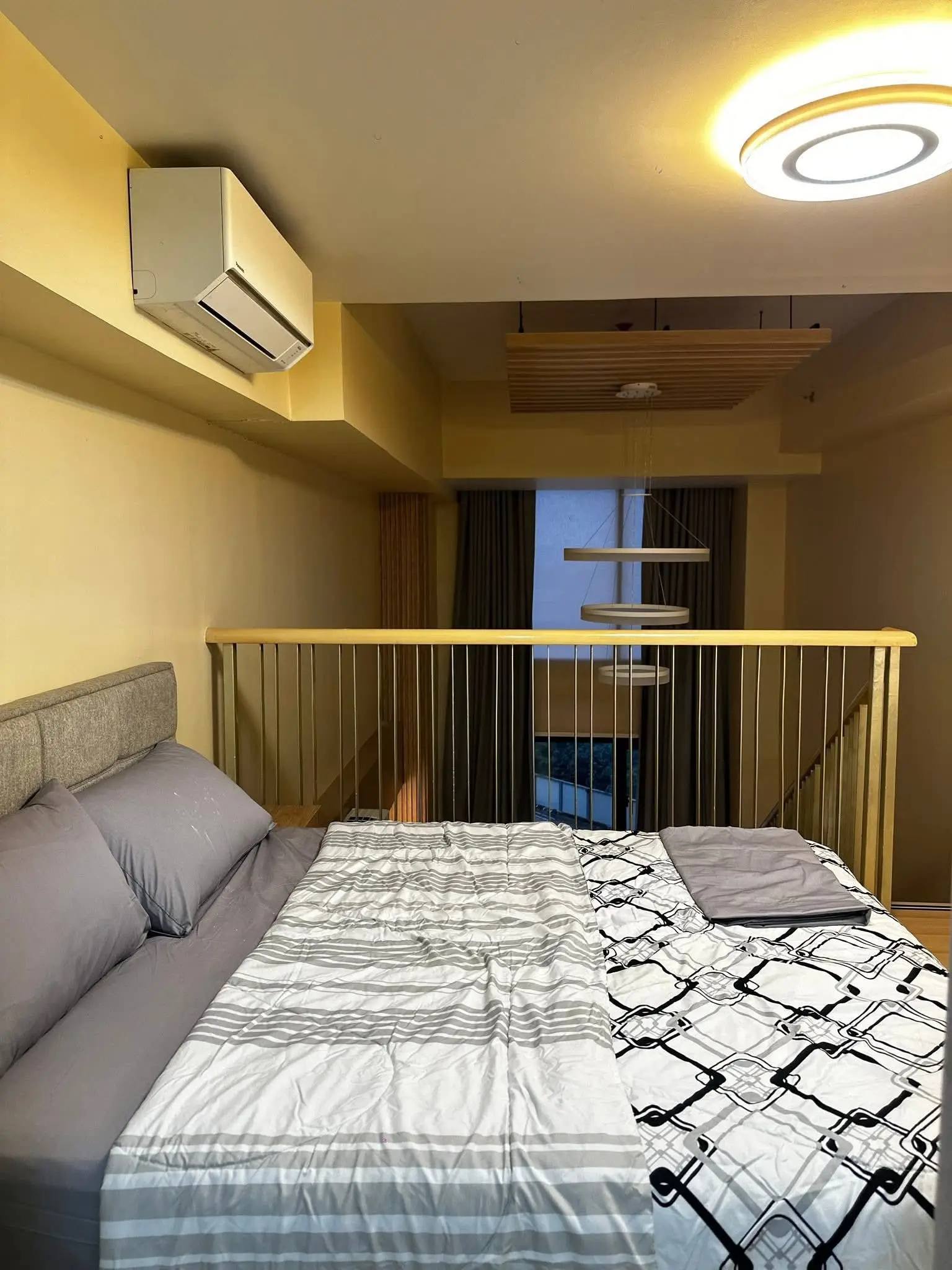 MANDANI BAY LOFT UNIT FOR RENT