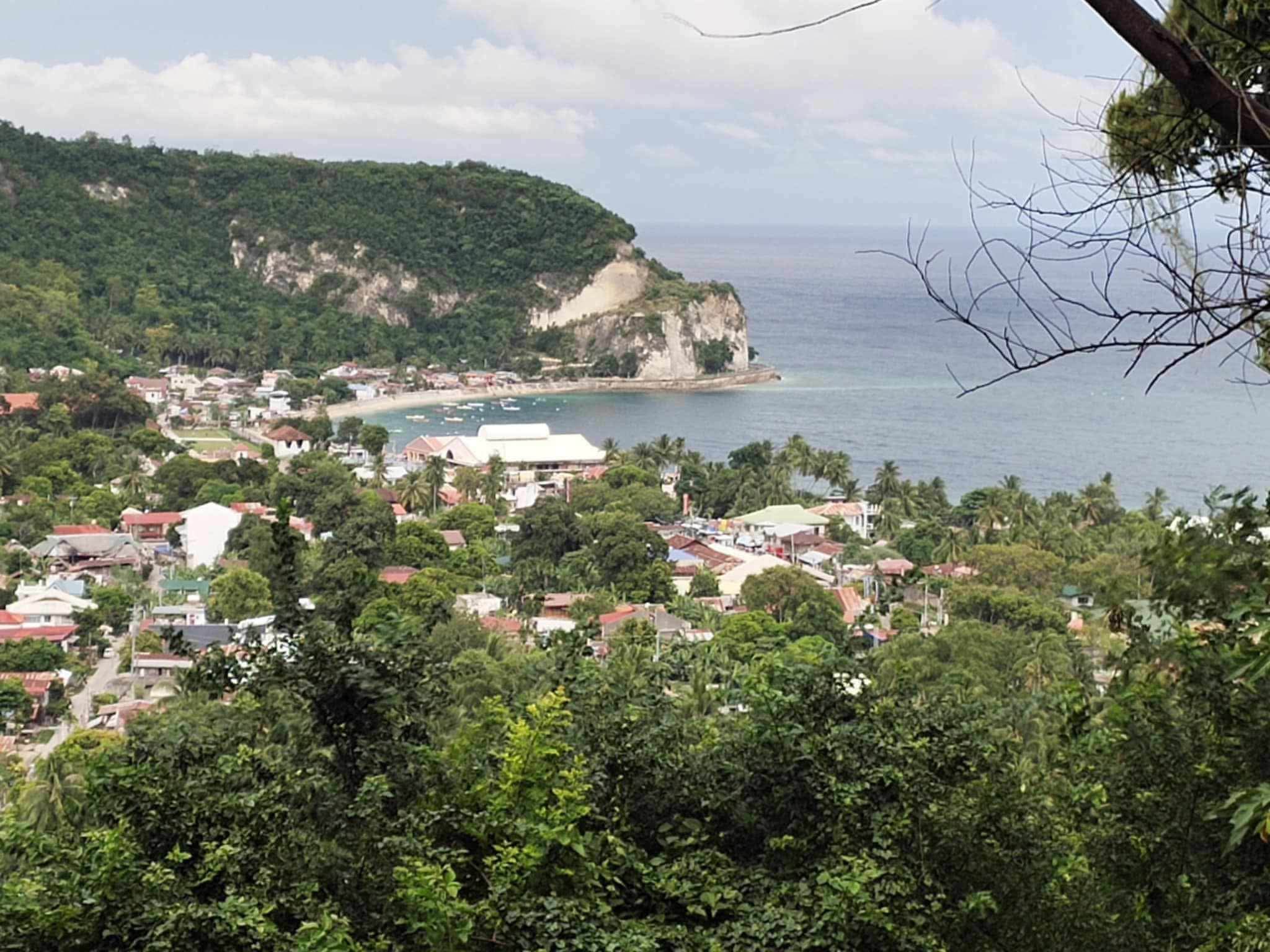 RARE INVESTMENT OPPORTUNITY IN CALOMBOYAN BOLJOON, CEBU!