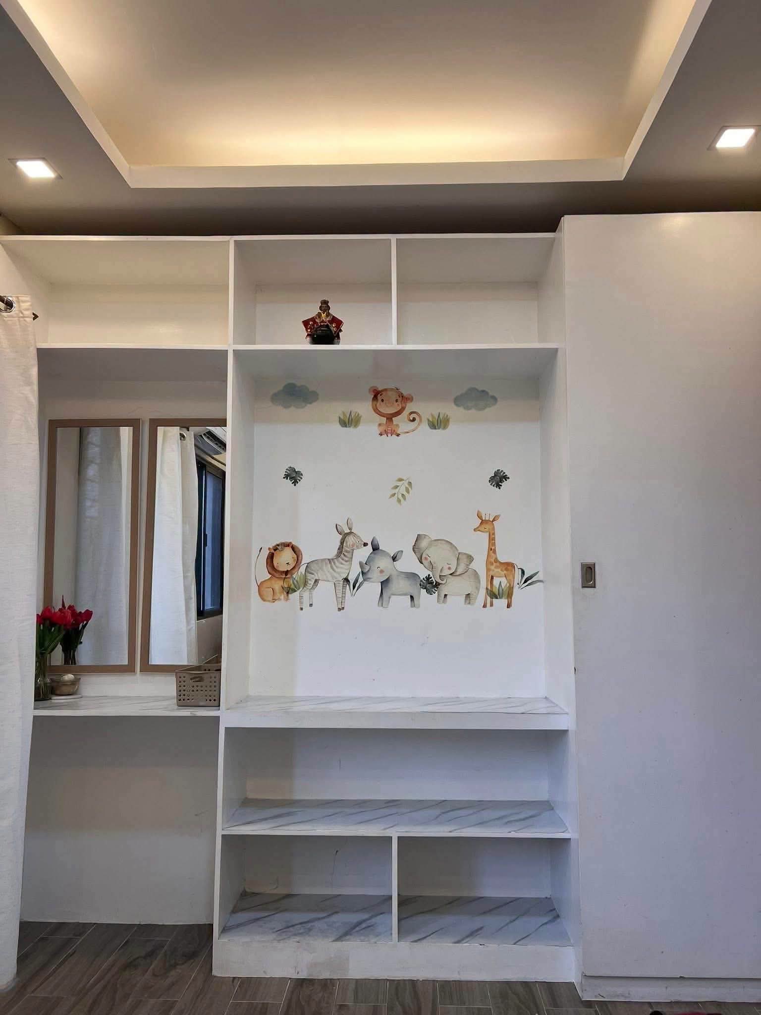 FOR RENT TOWNHOUSE IN ROBINSLANE LILOAN POBLACION