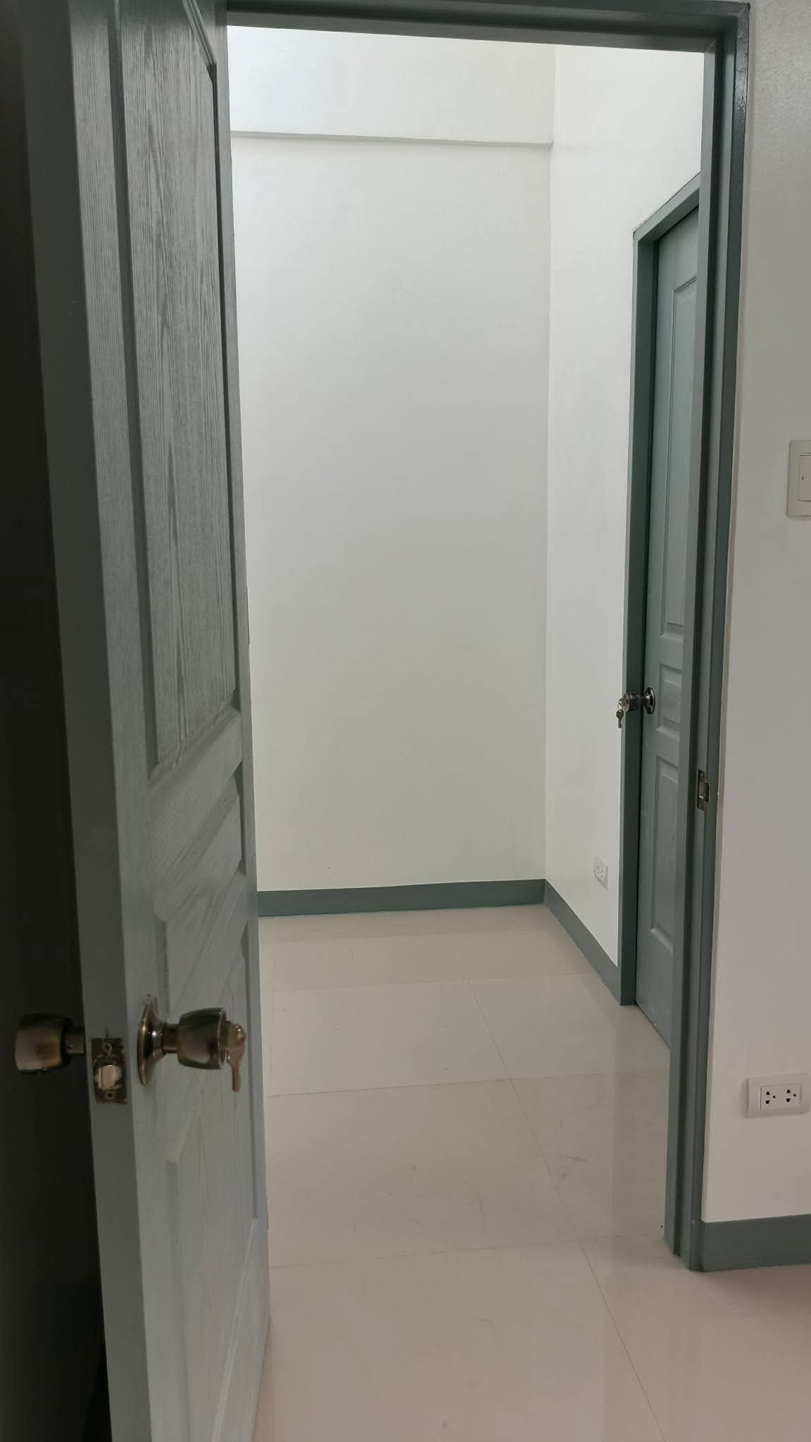 TOWNHOUSE IN PULPOGAN CONSOLACION FOR RENT