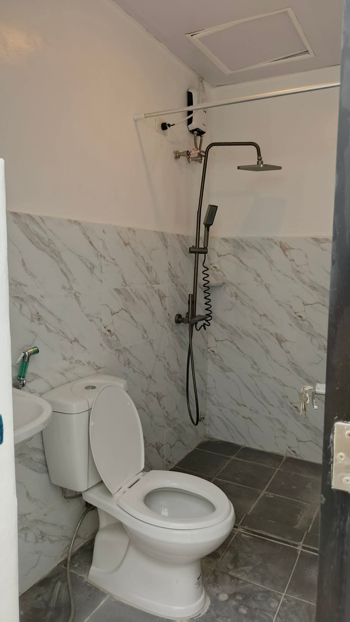 TOWNHOUSE IN PULPOGAN CONSOLACION FOR RENT