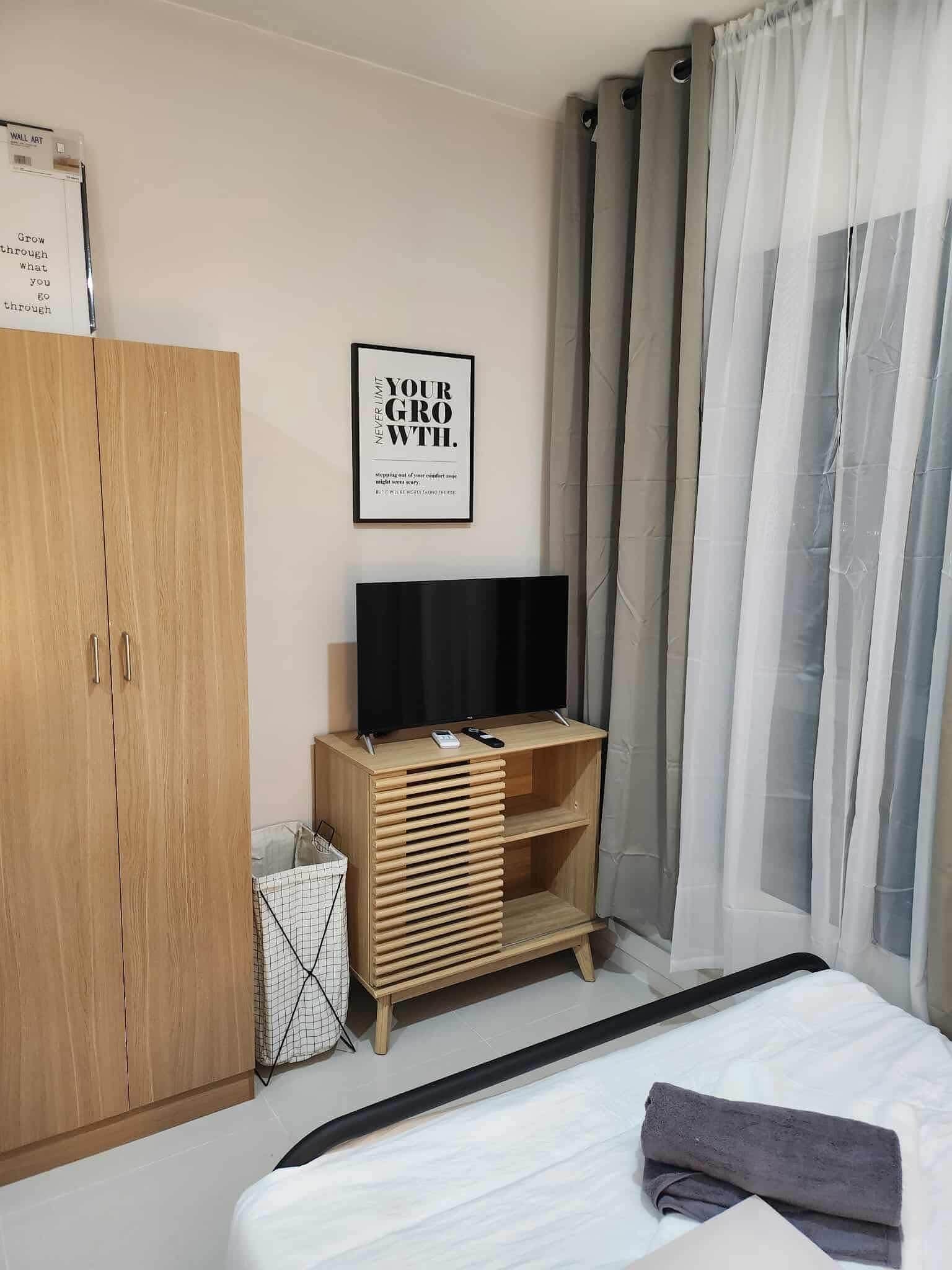 FOR RENT STUDIO IN J TOWER