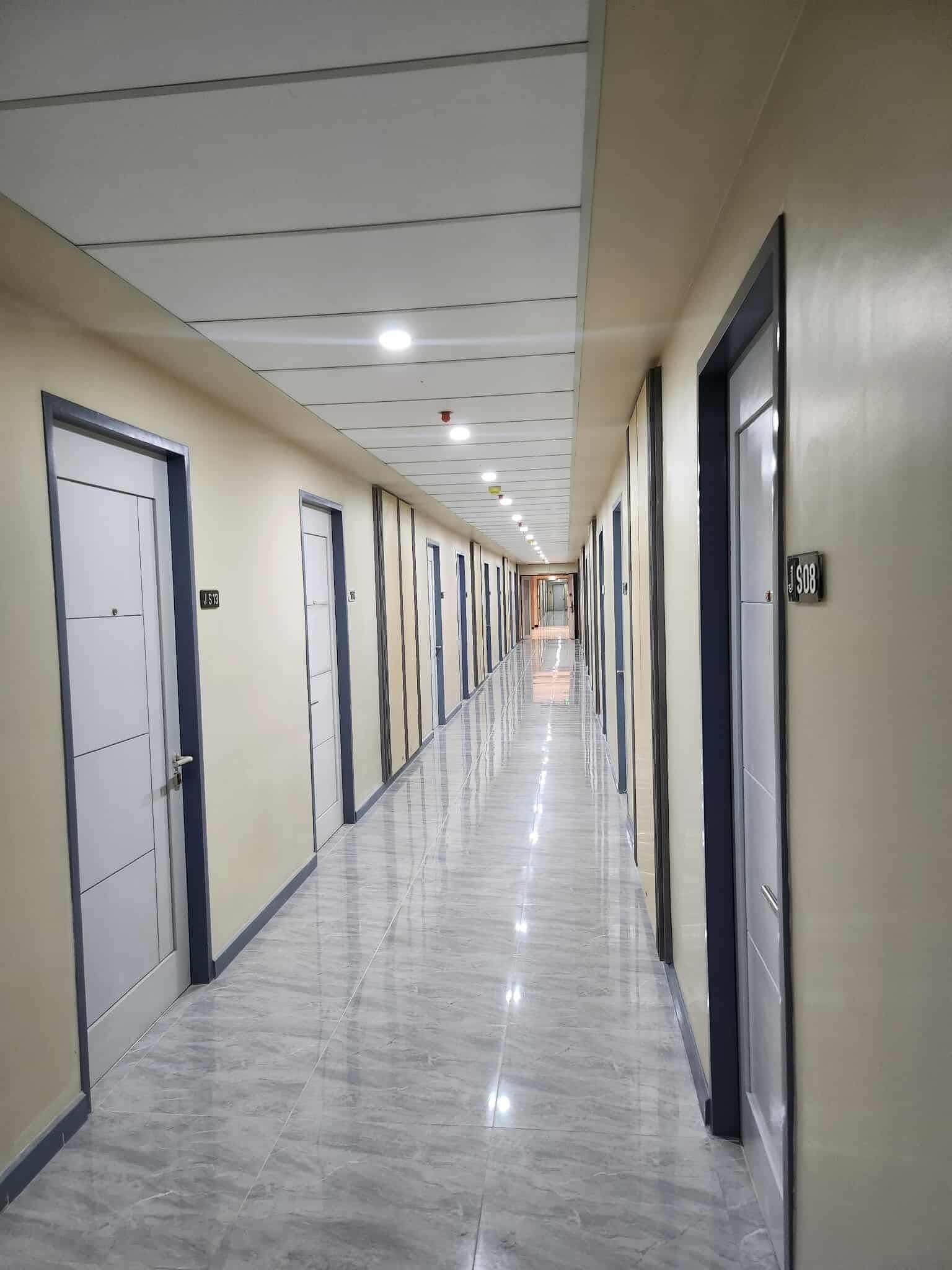 FOR RENT STUDIO IN J TOWER