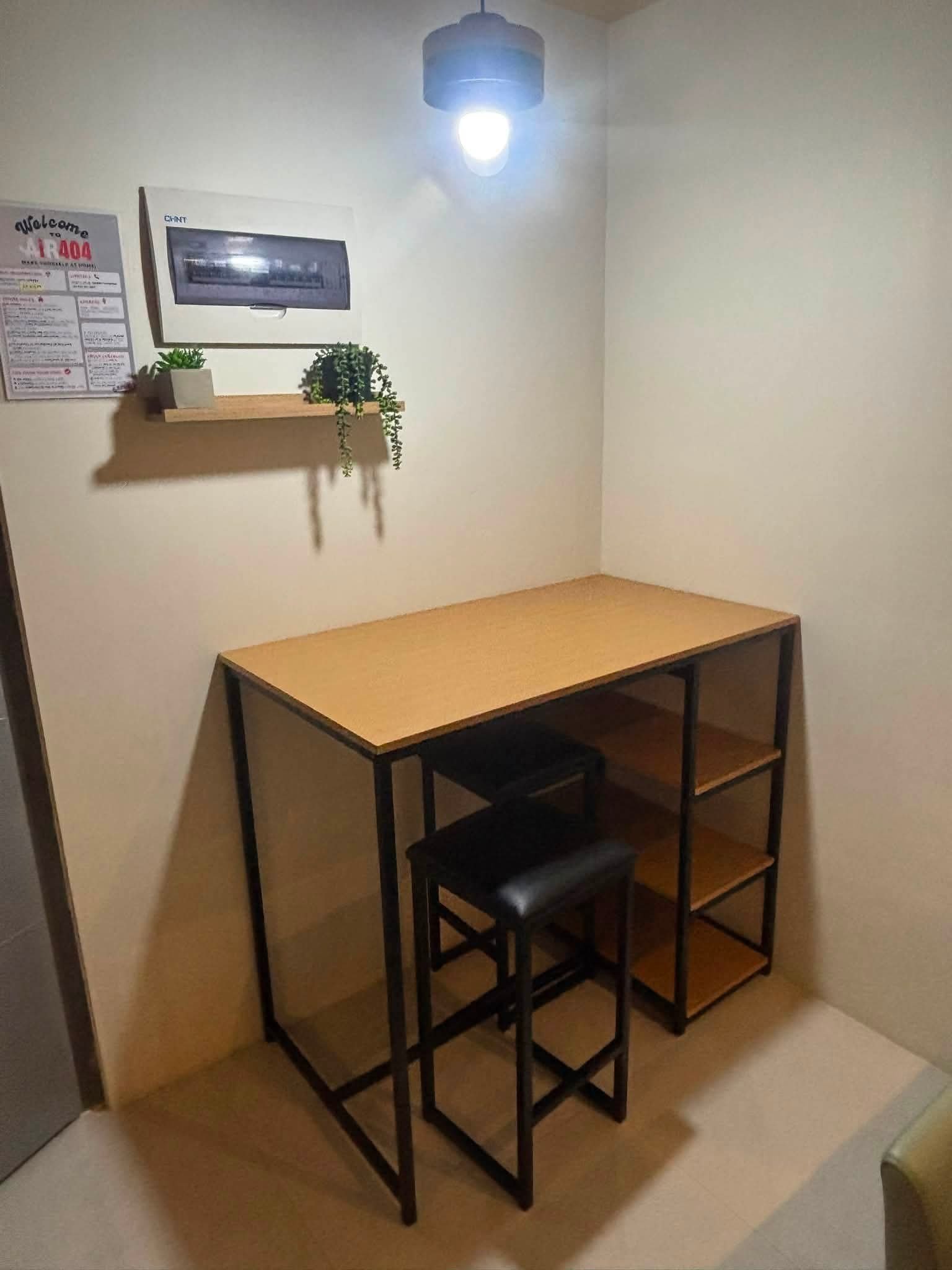 CONDO FOR RENT OR FOR SALE AIR CONDO