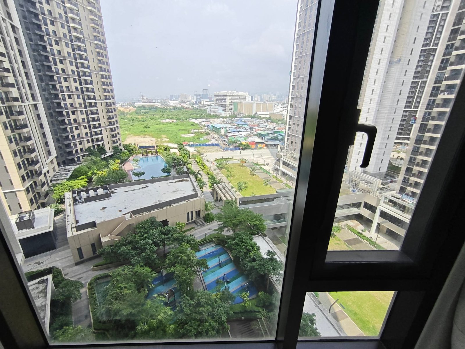 FOR SALE STUDIO IN MANDANI BAY SUITES TOWER 2 29.75 SQM